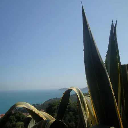 Holiday home Villetta Casa Rosa *