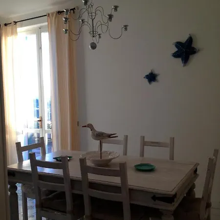 Holiday home Villetta Casa Rosa Lerici