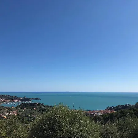 Holiday home Villetta Casa Rosa